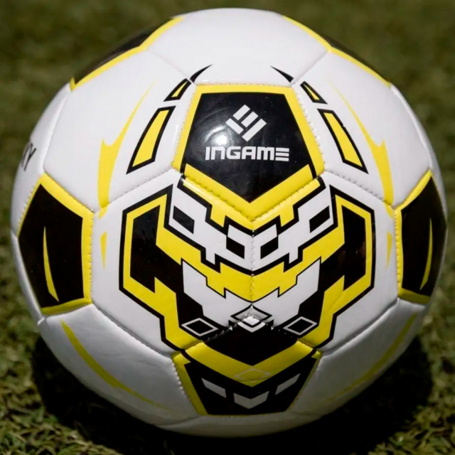 Мяч футбольный Ingame Roxy (р.5, Желтый)